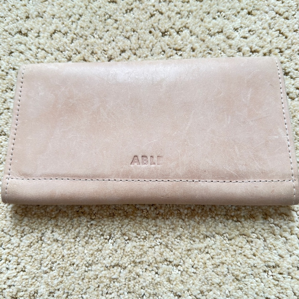Able Debre Wallet - image 2
